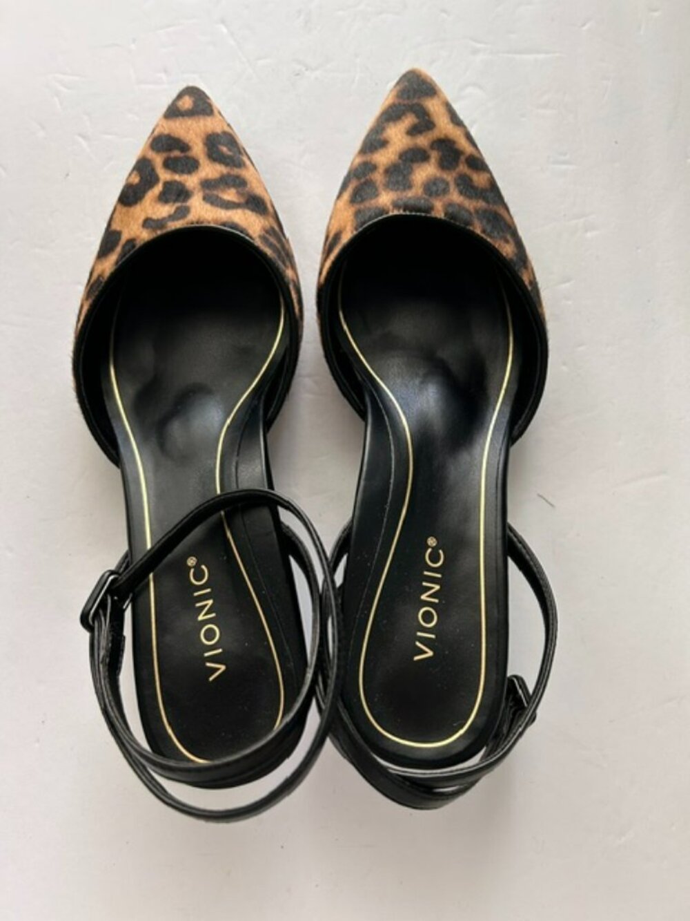 NWT Vionic Women's Jacynda Pointed Toe Leopard Pump, Size 8M